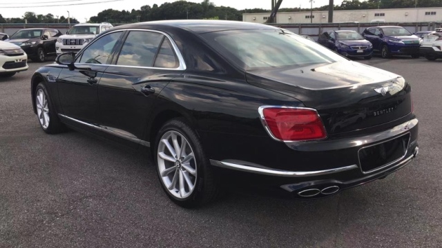 0T 五座 豪华内饰令人叹为观止电子pg2025款宾利飞驰 4(图2) 0T 五座 豪华内饰令人叹为观止电子pg2025款宾利飞驰 4(图2)