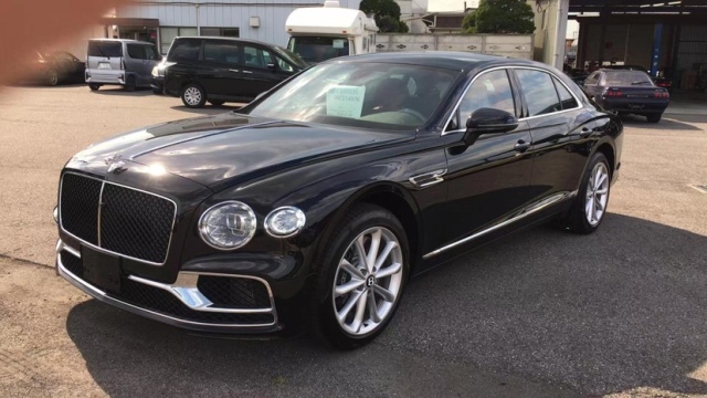 0T 五座 豪华内饰令人叹为观止电子pg2025款宾利飞驰 4(图5) 0T 五座 豪华内饰令人叹为观止电子pg2025款宾利飞驰 4(图5)